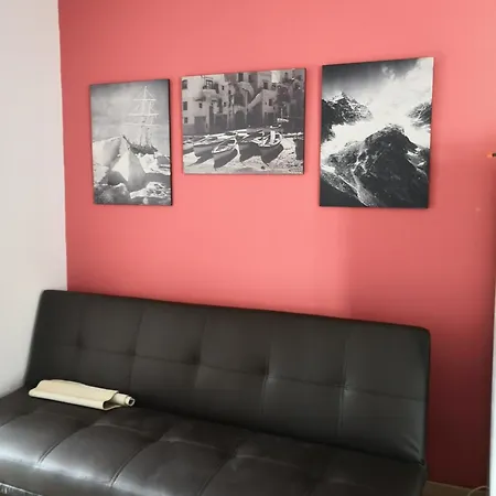 Three Old Of Appartement *
