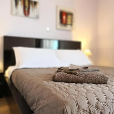 Appartamento Three Old Of