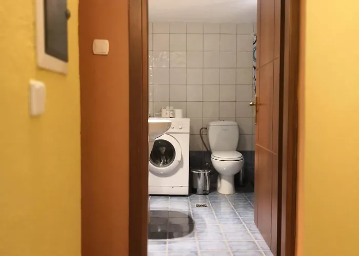 Three Old Of Appartement *